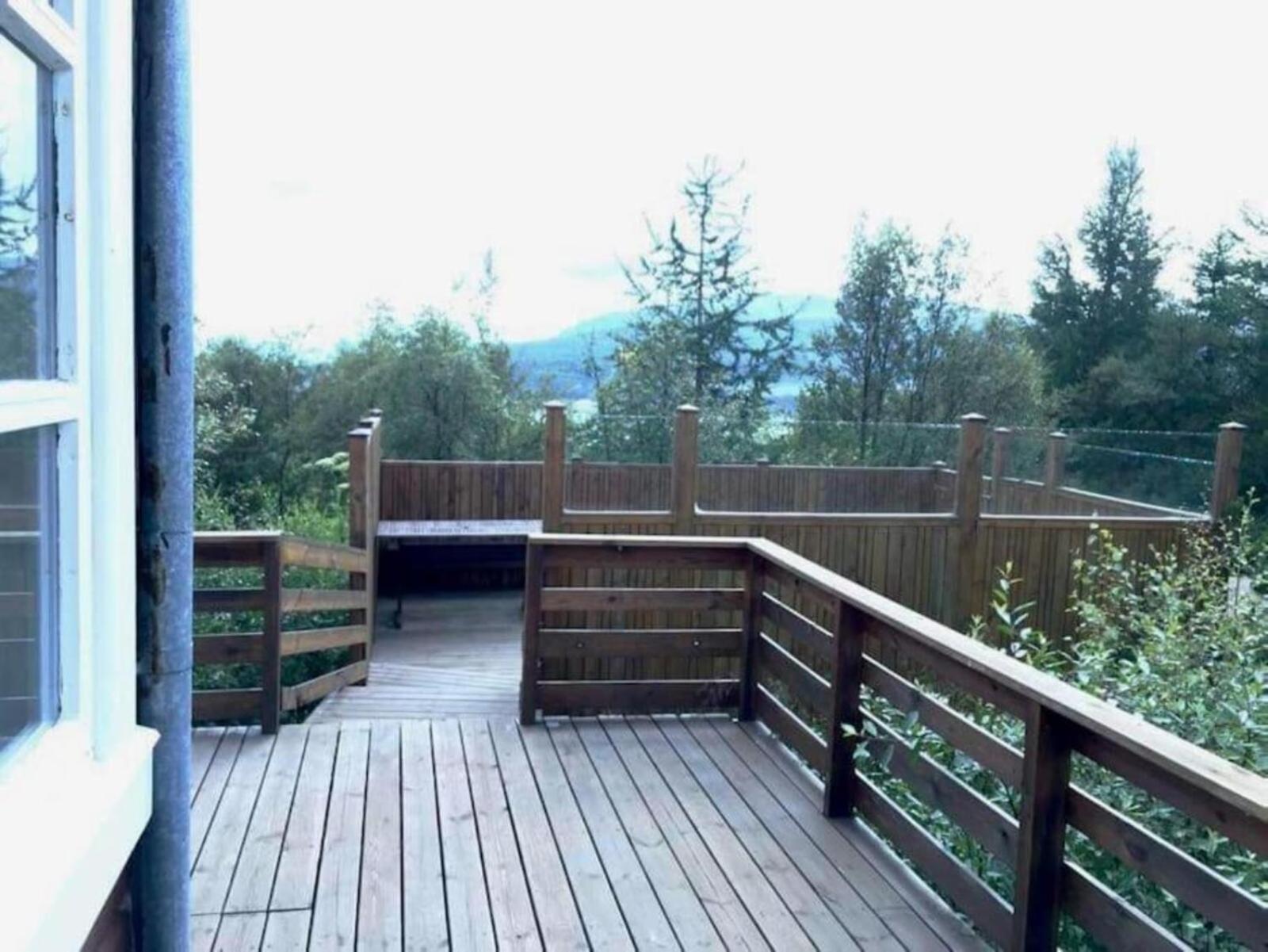 Cozy 2 Bedroom With Hot Tub Akureyri