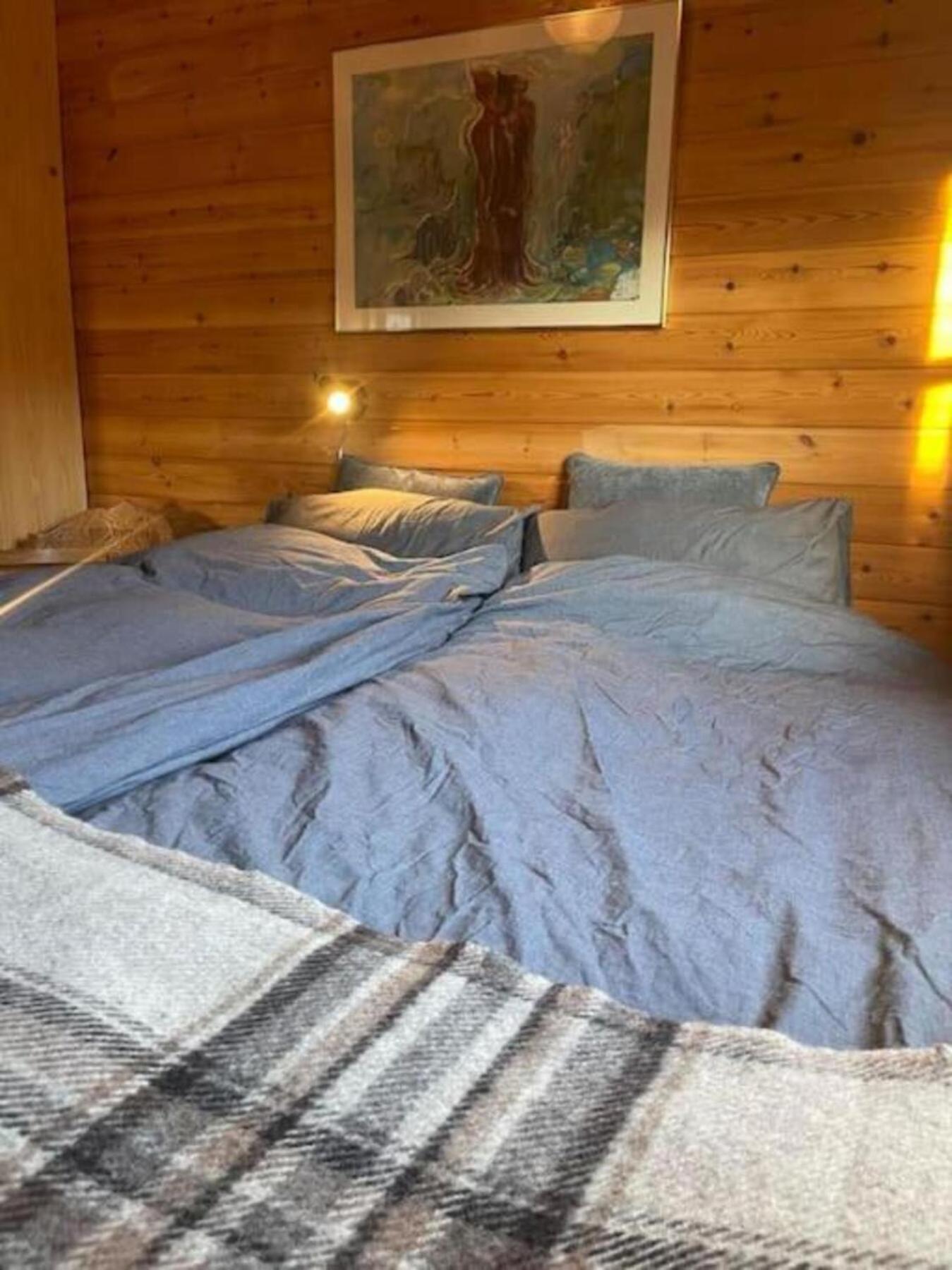 Holiday home Cozy 2 Bedroom With Hot Tub *